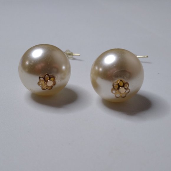 Vintage Clear Glass Bead And Faux Pearl Dangle Earrings - Picture 8 of 13